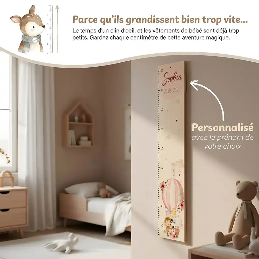 Toise enfant personnalisée Montgolfière – vue principale avec prénom et date de naissance imprimés