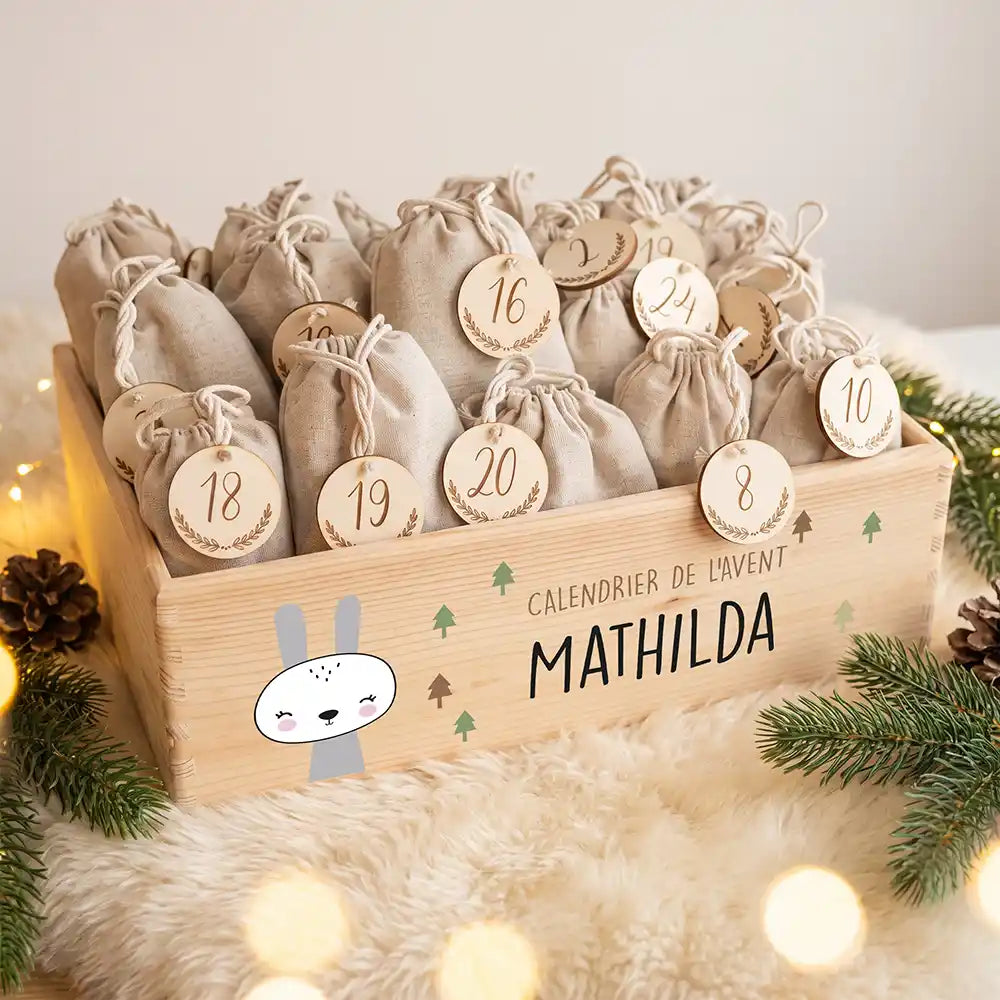 Calendrier de l'avent personnalisé, motif Lapin blanc — Caisse garnie des 24 sachets | Kidsmood