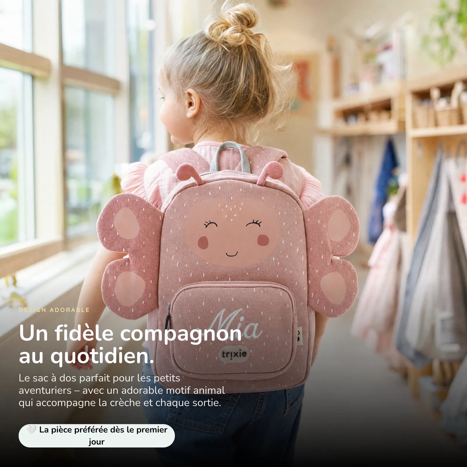 Sac à dos Papillon porté, prénom brodé au fil blanc — Kidsmood