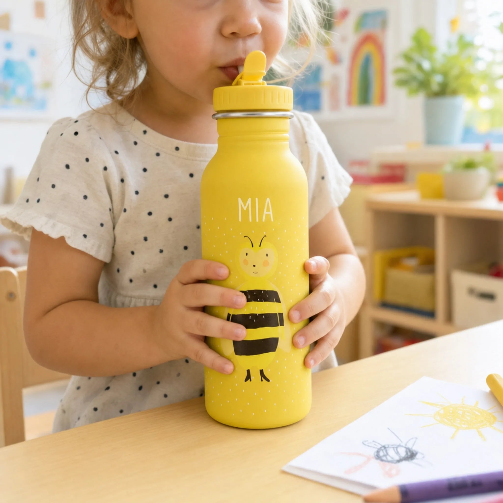 Gourde 350 ml avec cordon de transport, motif Abeille — Kidsmood