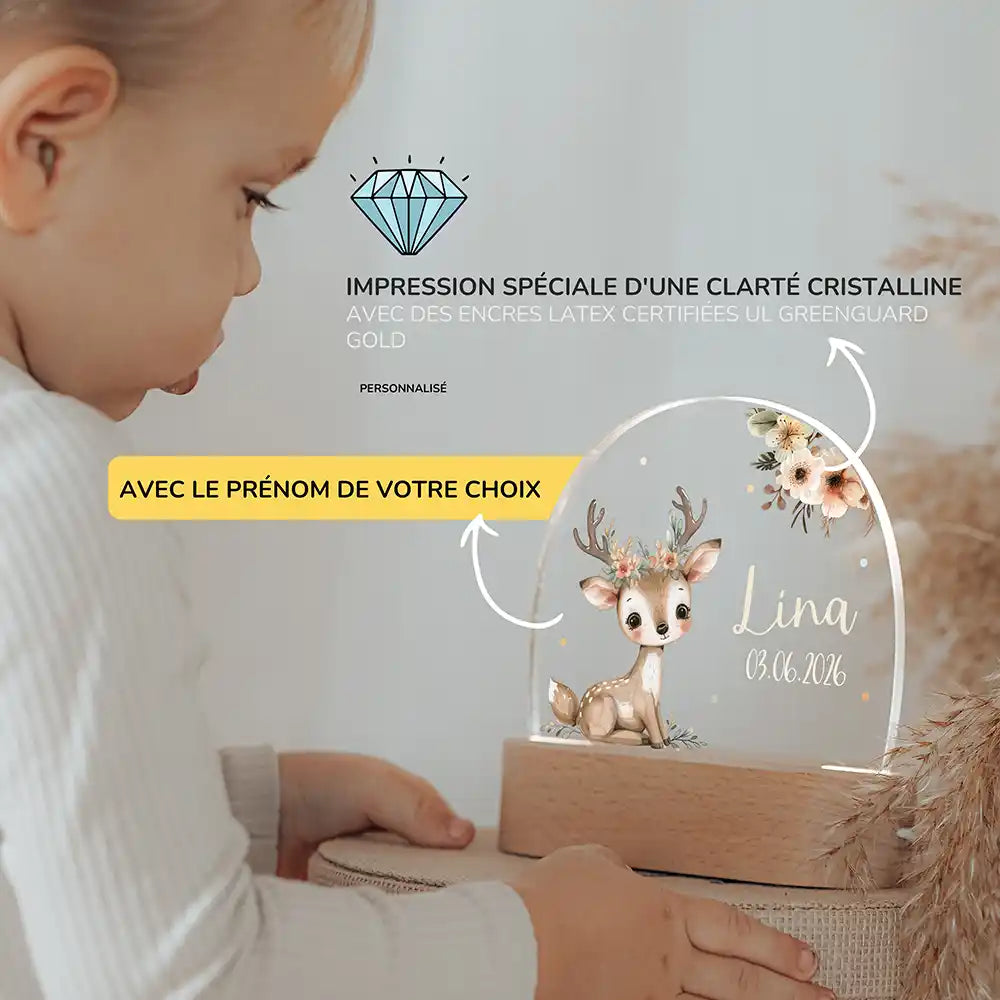 Veilleuse enfant personnalisée Bébé faon – présentation du produit par l'atelier familial Kidsmood