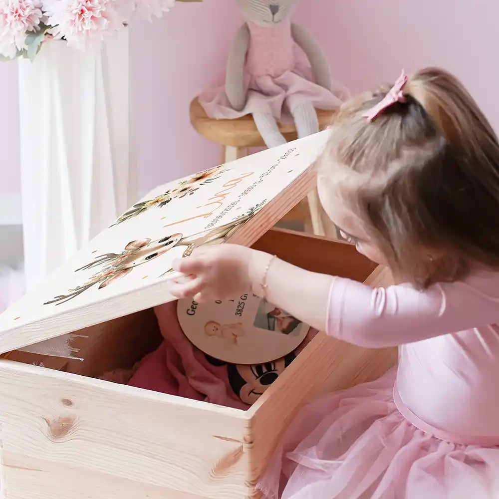 Boîte à souvenirs bébé personnalisée – Faon couronne de fleurs