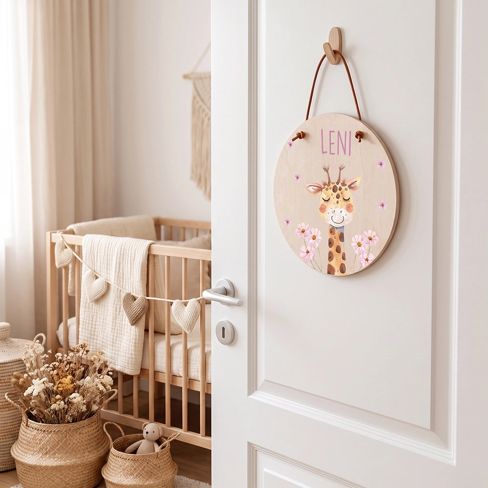 Plaque de porte personnalisée, motif Girafe fleurie — Accrochée à la porte de la chambre | Kidsmood