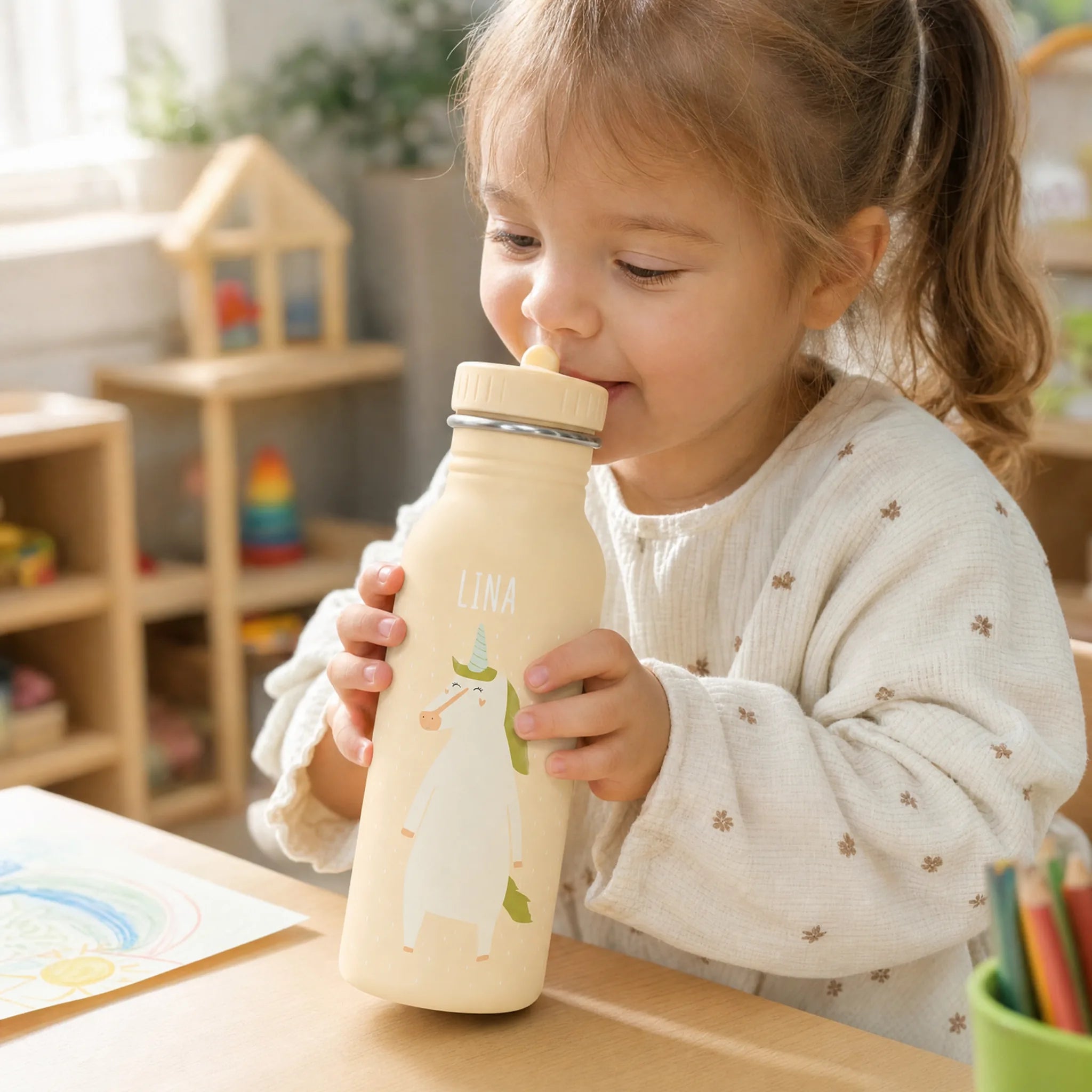 Gourde 350 ml avec cordon de transport, motif Licorne — Kidsmood