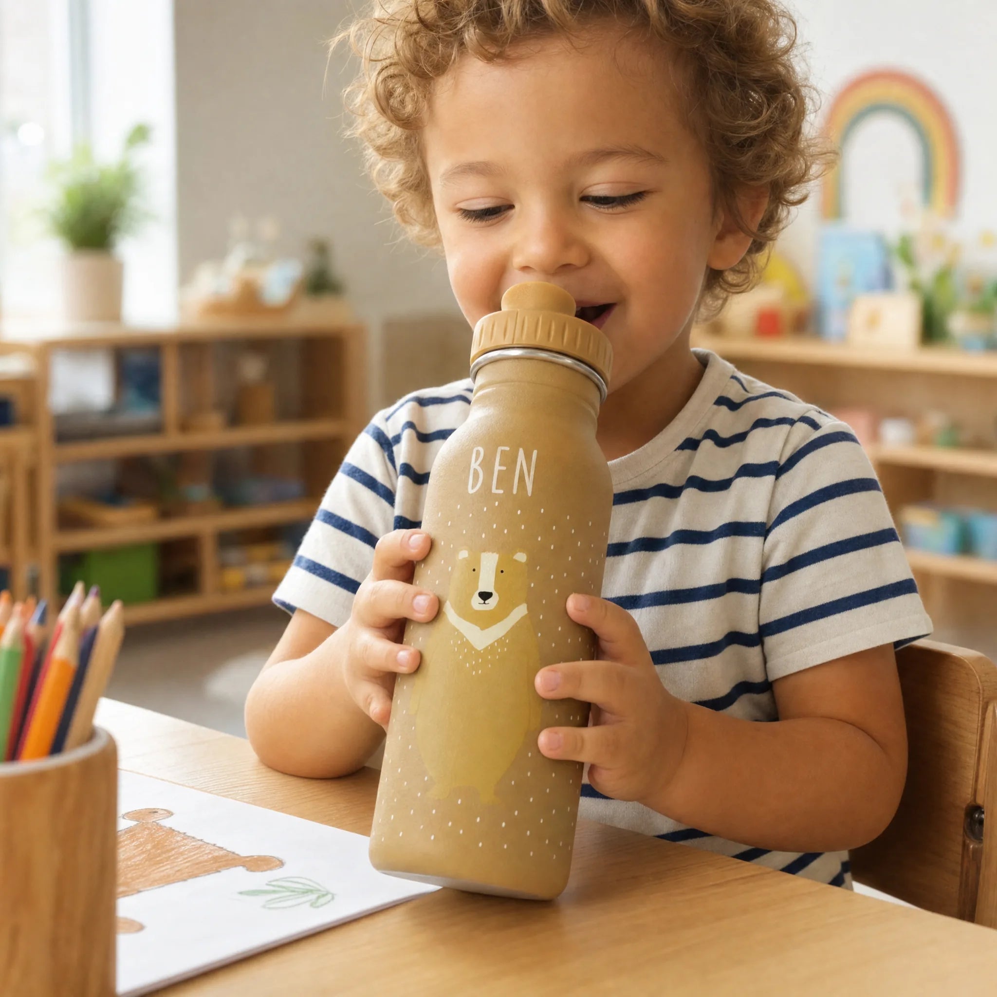 Gourde 350 ml avec cordon de transport, motif Ours — Kidsmood