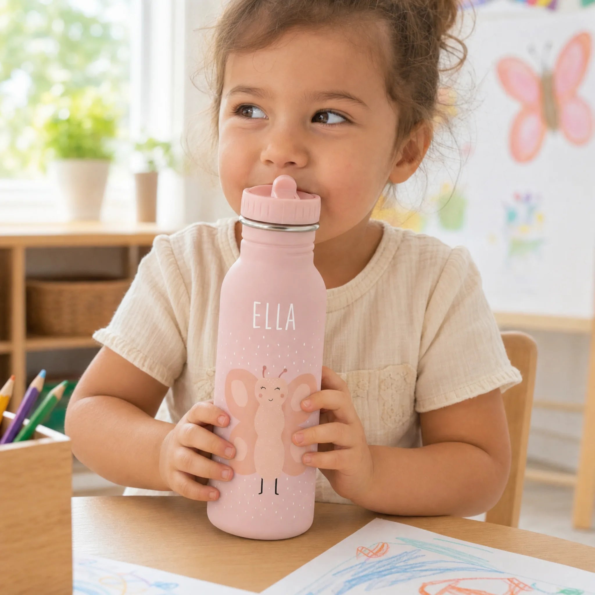 Gourde 350 ml avec cordon de transport, motif Papillon — Kidsmood