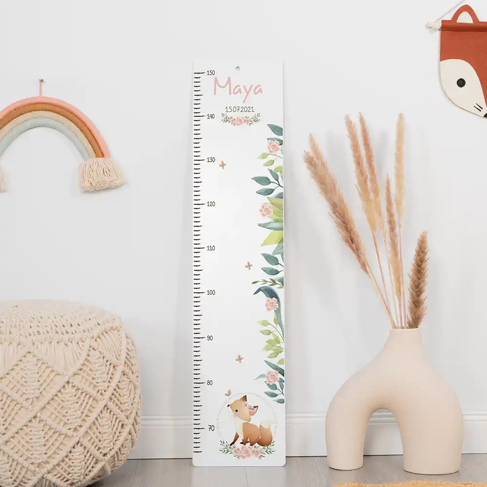Toise enfant personnalisée Bébé renard – ambiance douce dans la chambre d'enfant