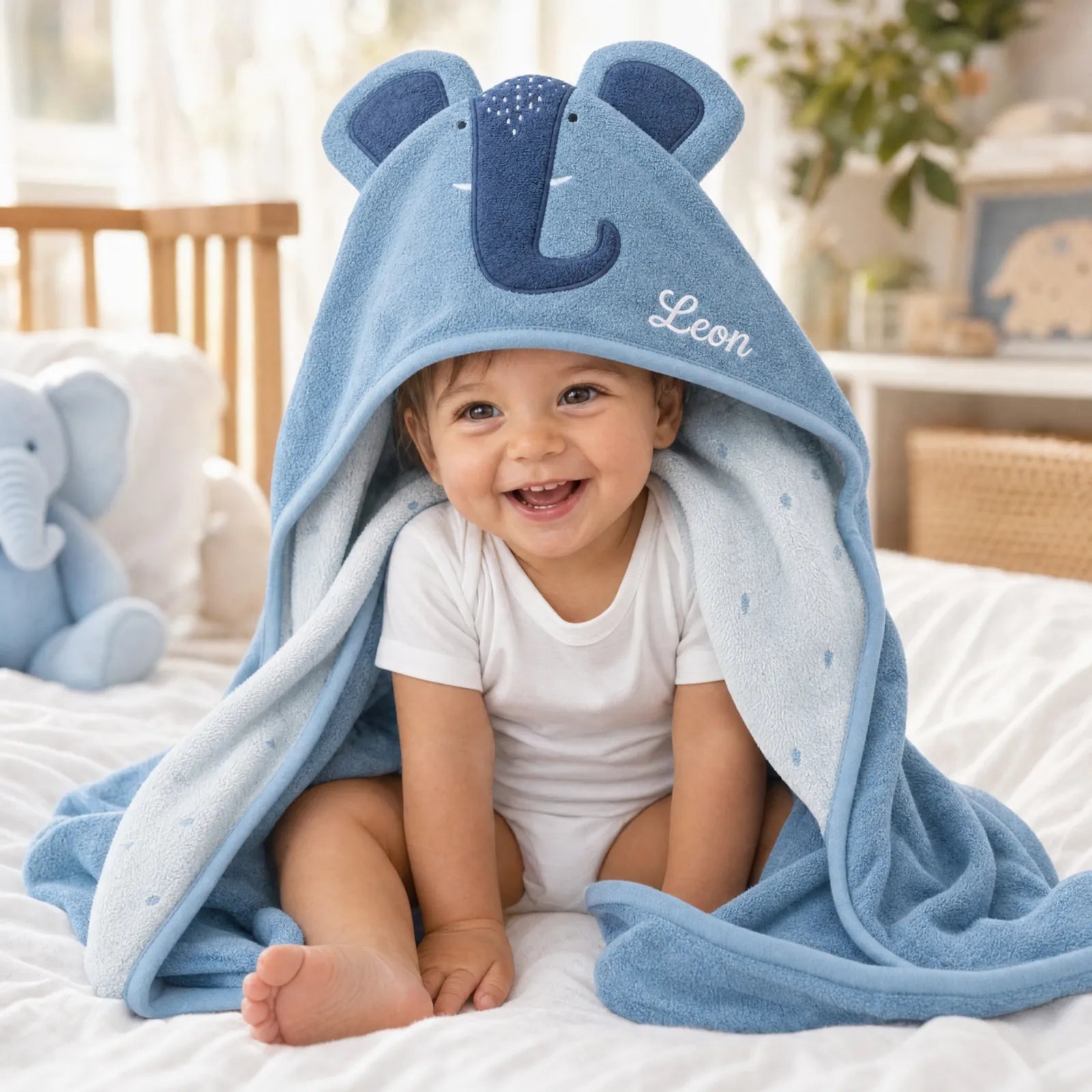 Cape de bain bébé Éléphant en deux tailles (75x75 et 70x130) — Kidsmood