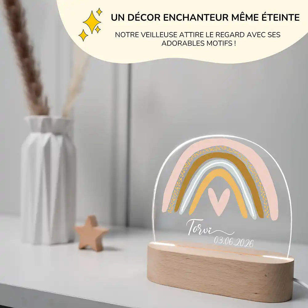 Veilleuse enfant personnalisée Arc-en-ciel fille – dimensions compactes 15 x 15 x 3,5 cm