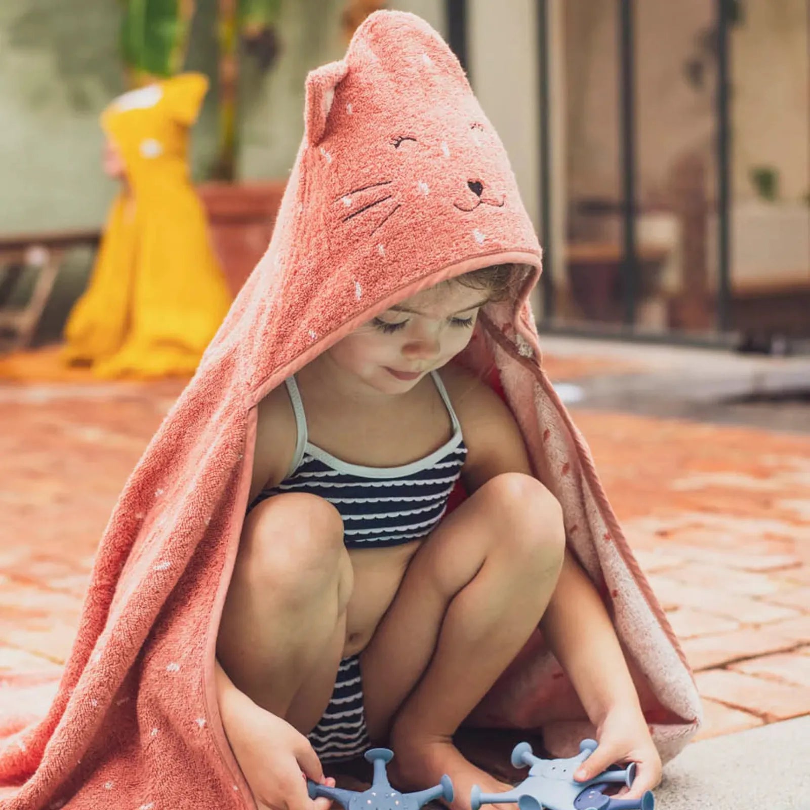 Cape de bain bébé Chat en coton biologique doux — Kidsmood