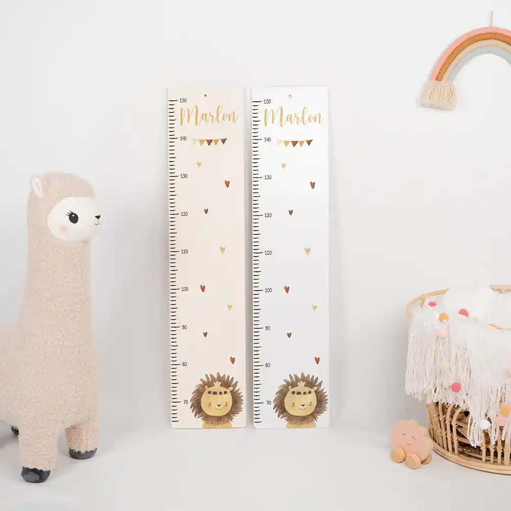 Toise enfant personnalisée – Lion et cœurs